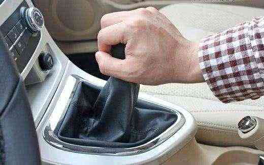 汽车多少公里换档最好 汽车多少公里换档最好