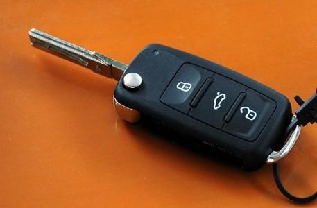 汽车钥匙能配多少