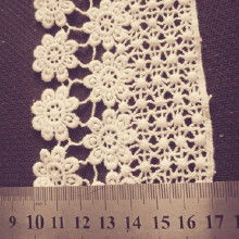 汽车花边多少钱