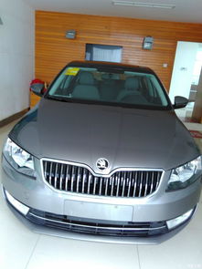 明锐汽车近光灯多少瓦