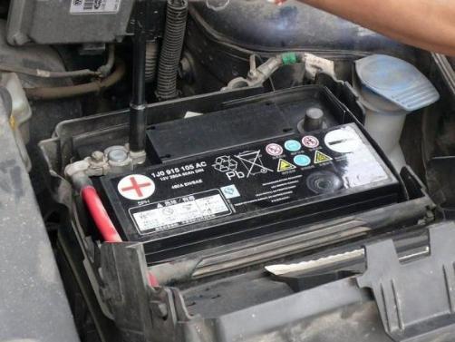 汽车电瓶多少要换