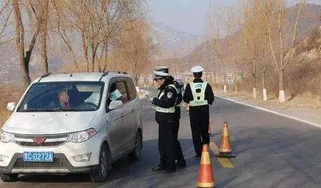 汽车拉多少属于超载