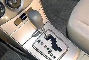 汽车多少时换挡最好