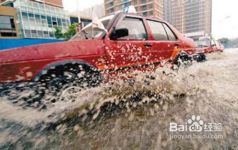 汽车涉水高度多少合适