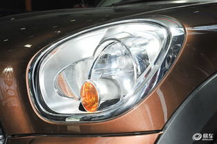 汽车大灯散热温度多少