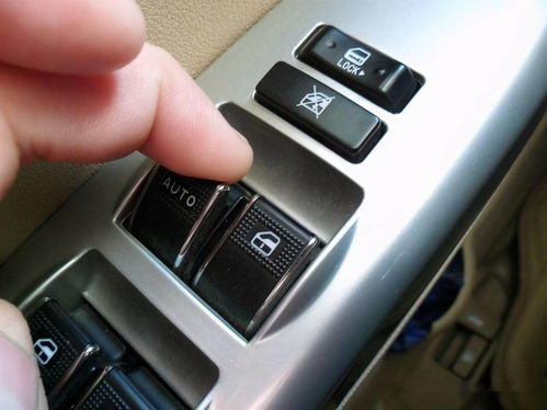 汽车多少公里烧加油 汽车多少公里烧加油