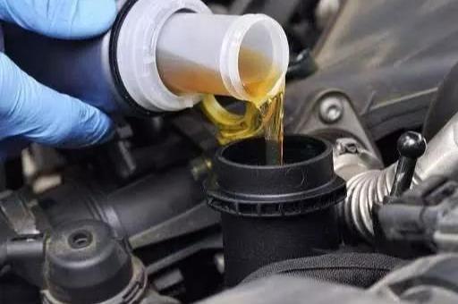 汽车机油用多少最好