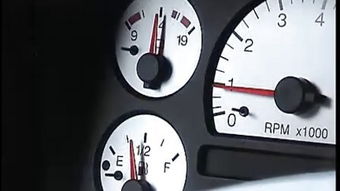 汽车电阻电压多少正常