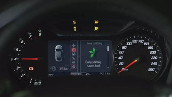 如何检测汽车电量多少