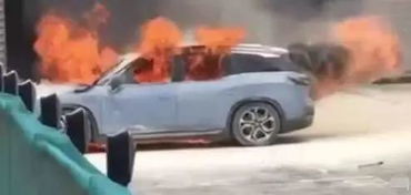 汽车要调多少伏