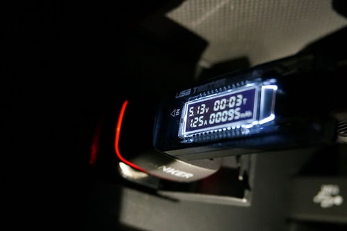 汽车显示多少v电压