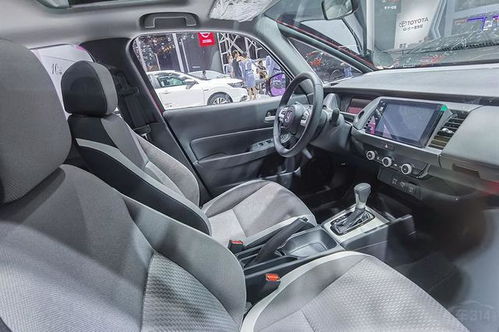 微型小汽车高度多少