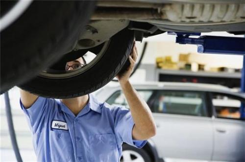 汽车超多少公里保养