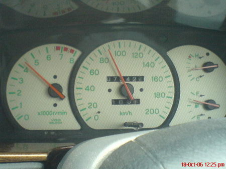 汽车水温多少可以加油