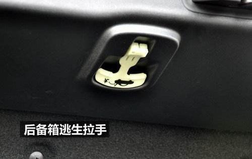 汽车落水后有多少重量