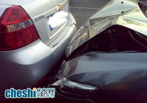 每天有多少汽车撞车