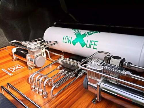 汽车减震打多少气压 汽车减震打多少气压