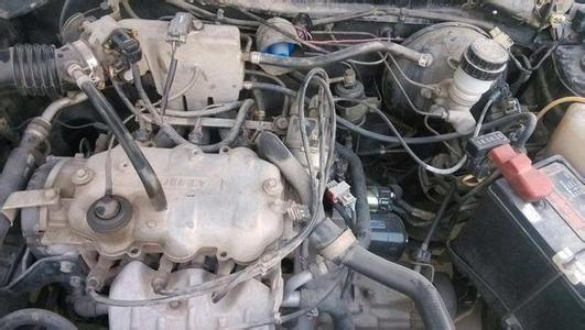 汽车在怠速多少