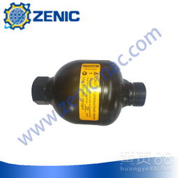 汽车蓄能器打多少氮气