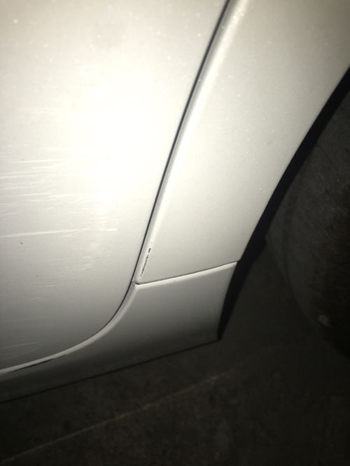 汽车刮腻子数值多少