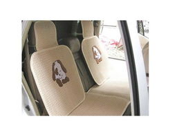 汽车坐垫差价多少