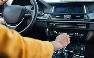 汽车减档多少最好