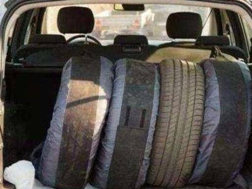 汽车后背箱载重多少