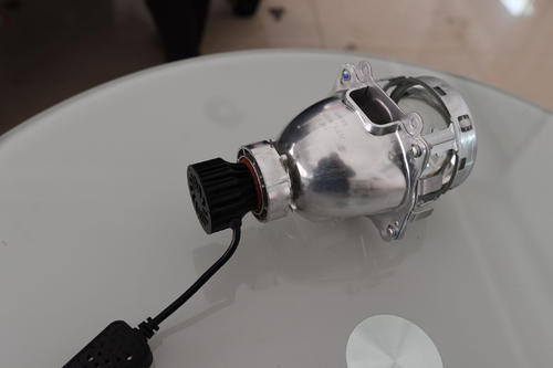 汽车集成灯泡多少瓦