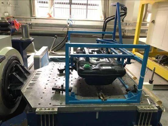 汽车油箱容量保持多少