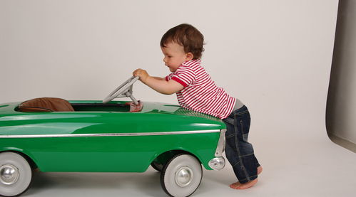 宝宝的汽车能有多少