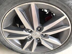 猎豹汽车多少寸轮毂