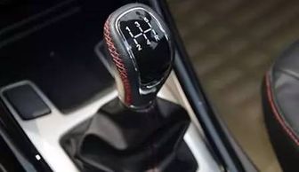 汽车换挡转速是多少 汽车换挡转速是多少