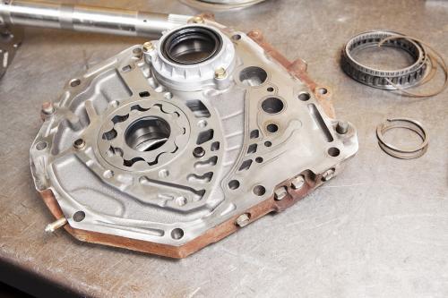 汽车油泵插头多少线