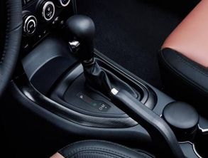 汽车时速多少会锁 汽车时速多少会锁