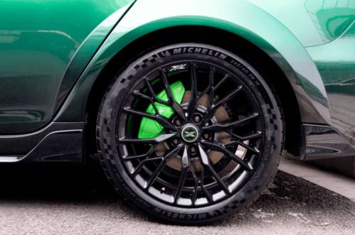 汽车轮毂自转多少