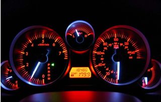 汽车发动转速是多少 汽车发动转速是多少