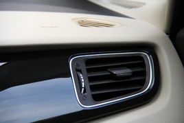 佳乐汽车质量多少