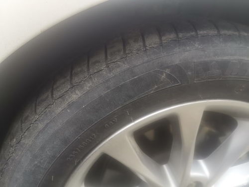 汽车多少年换胎