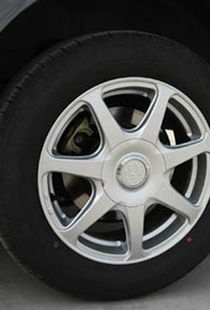 汽车补胎大概多少成本