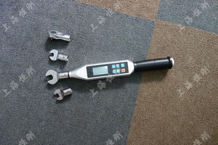 汽车扳手要多少扭力