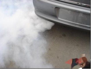 汽车烧机油补多少