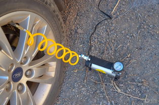 汽车冬天多少胎压