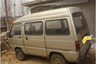 面包汽车自重多少吨