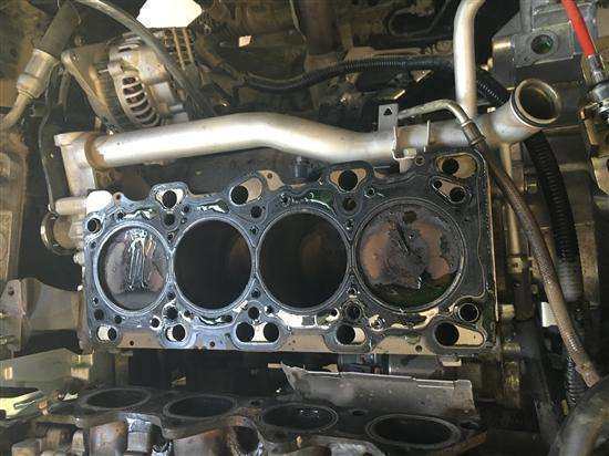 正常汽车缸压力多少