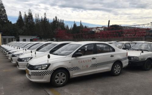 正常汽车起步多少转