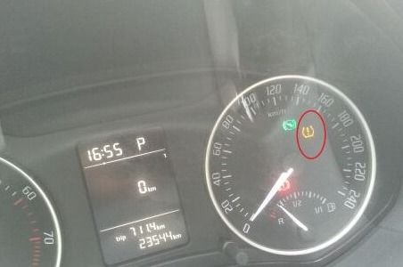 汽车显示胎压多少