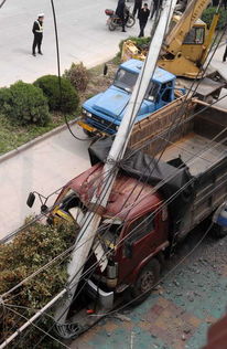 汽车高压导线多少伏