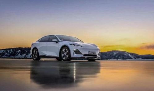 深蓝汽车长度多少