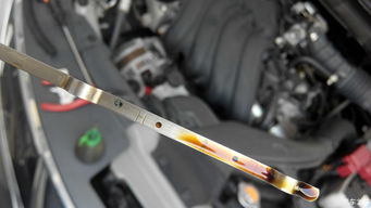 汽车机油卡尺多少公里