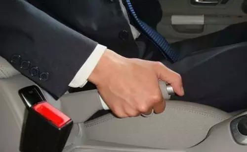 汽车刹车热量多少合适 汽车刹车热量多少合适